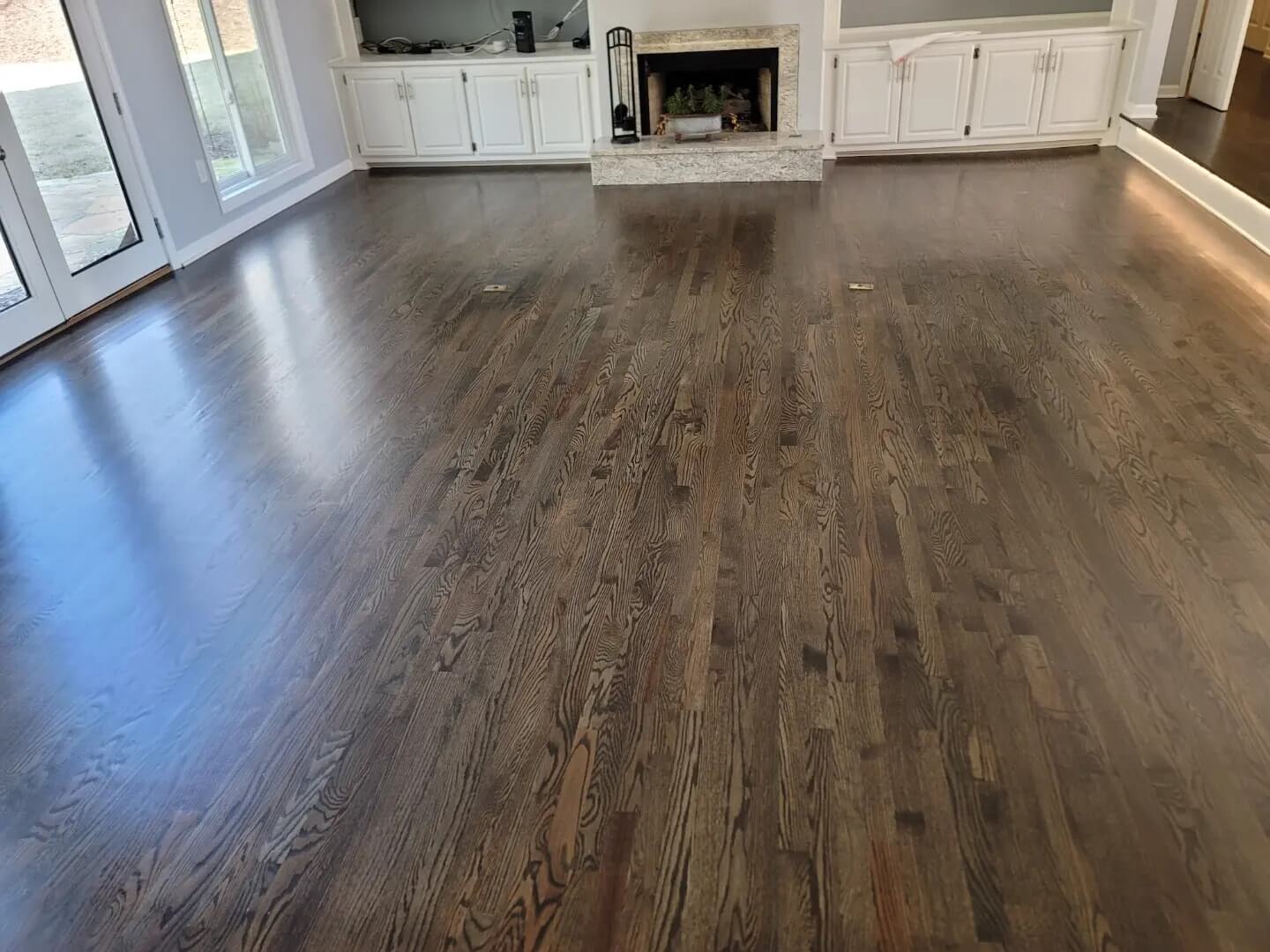 The Ultimate Guide to Cleaning Hardwood Floors - Apogee Hardwood Cleaning
